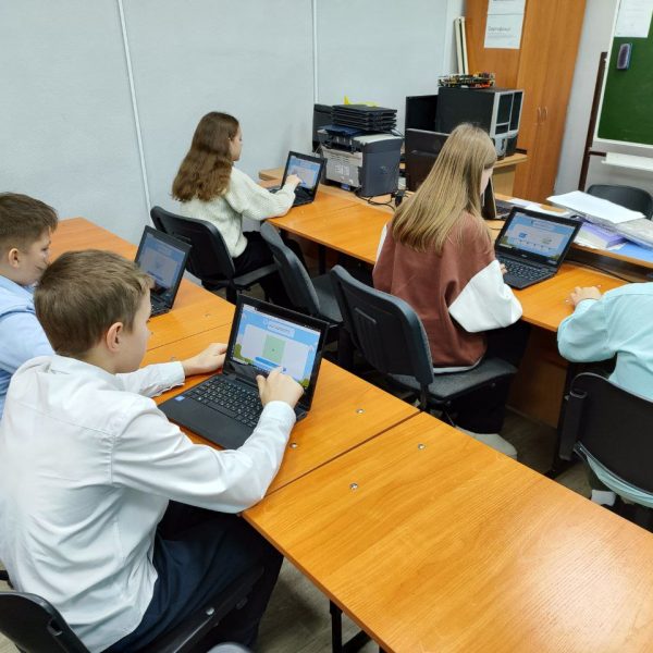 Урок Цифры на тему “Облачные технологии: в поисках снежного барса”
